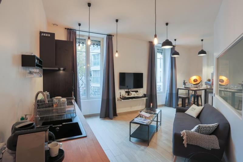 Suite Garibaldi Cosy Et Design Lyon Exteriör bild